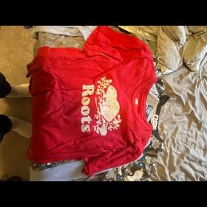 red roots T-shirt